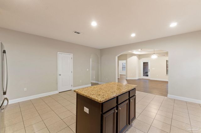 2257 Somerville Ct, Pensacola, FL 32506