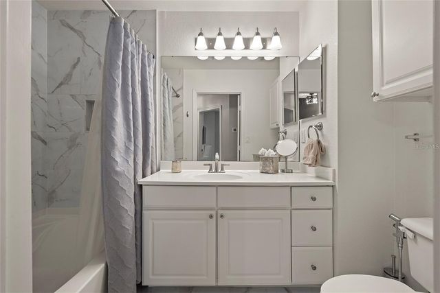 126 BEACH HAVEN LANE 126, Tampa, FL 33609