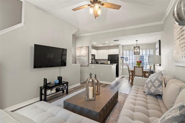 126 BEACH HAVEN LANE 126, Tampa, FL 33609