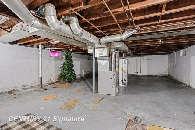 2002 Marquette Street, Saginaw, MI 48602