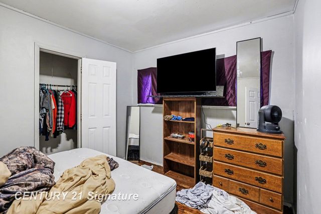 2002 Marquette Street, Saginaw, MI 48602