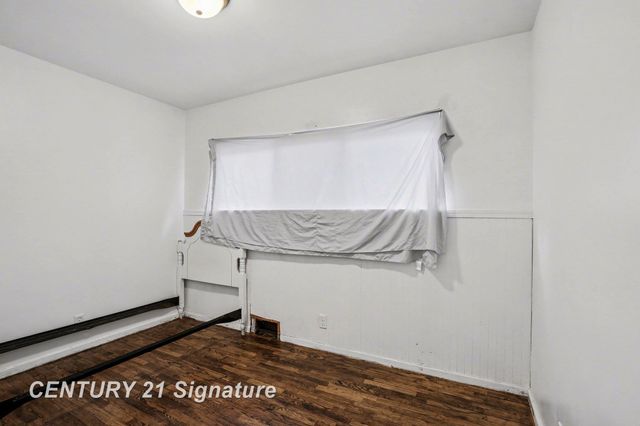 2002 Marquette Street, Saginaw, MI 48602