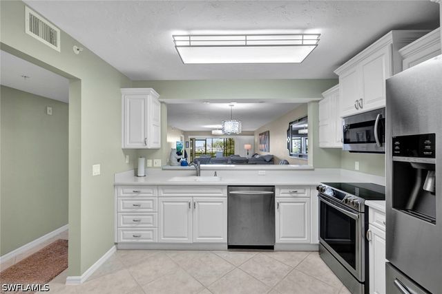 9435 Sunset Harbor LN 211, Fort Myers, FL 33919