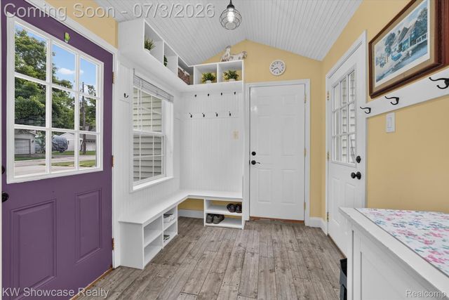 215 S Houghton Street, Milford Village, MI 48381
