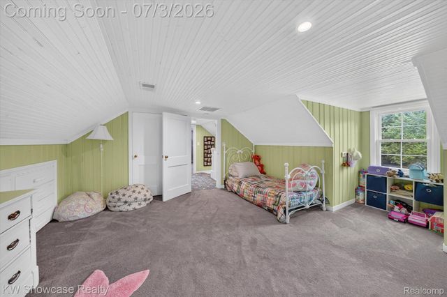 215 S Houghton Street, Milford Village, MI 48381