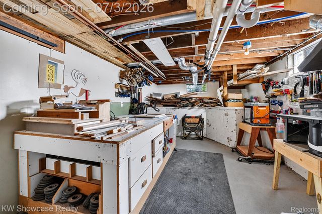 215 S Houghton Street, Milford Village, MI 48381