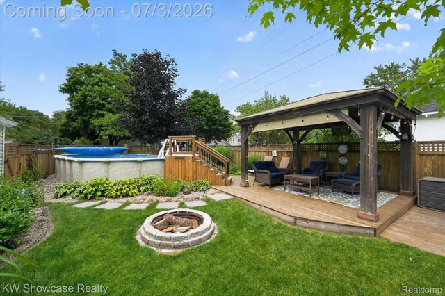 215 S Houghton Street, Milford Village, MI 48381