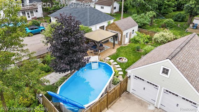 215 S Houghton Street, Milford Village, MI 48381