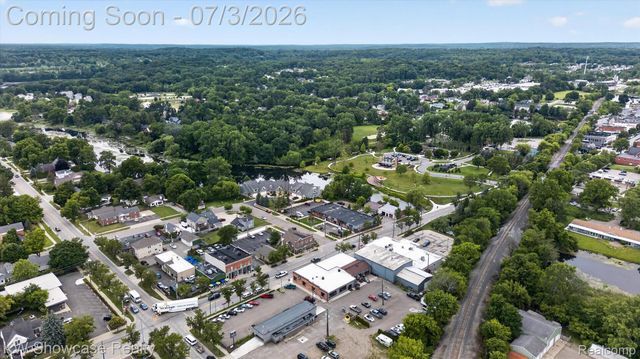 215 S Houghton Street, Milford Village, MI 48381
