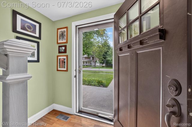 215 S Houghton Street, Milford Village, MI 48381