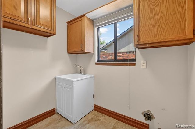43325 Nebel Trail, Clinton Township, MI 48038