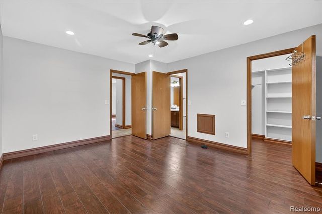 43325 Nebel Trail, Clinton Township, MI 48038
