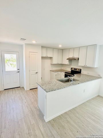 1235 Art Wall Way, San Antonio, TX 78221