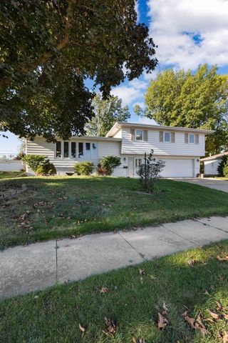 2818 Southland Street SW, Cedar Rapids, IA 52404