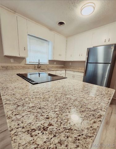 1744 Coral Lane, Montgomery, AL 36116