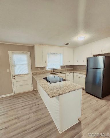 1744 Coral Lane, Montgomery, AL 36116