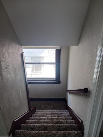 3519 College Avenue, Kansas City, MO 64128