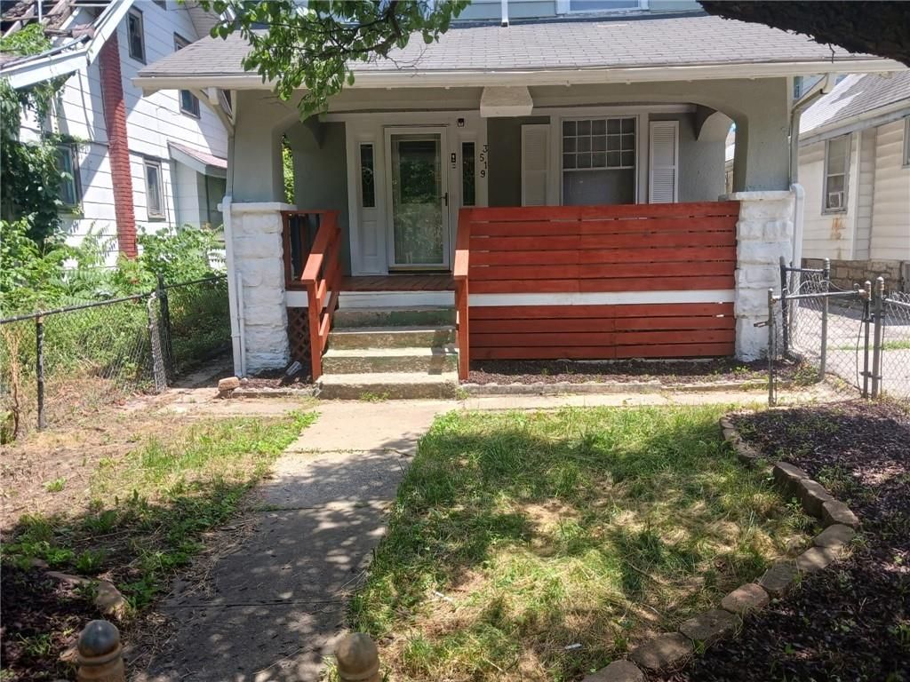 3519 College Avenue, Kansas City, MO 64128
