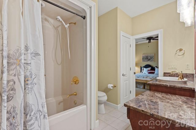 151 Founders Drive, Flat Rock, NC 28731