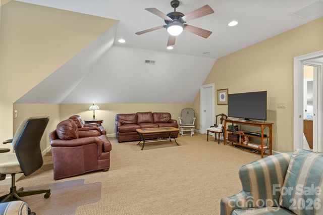 151 Founders Drive, Flat Rock, NC 28731