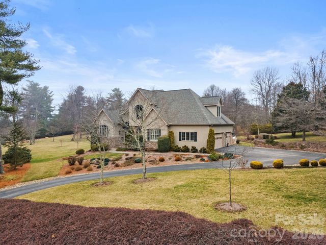 151 Founders Drive, Flat Rock, NC 28731