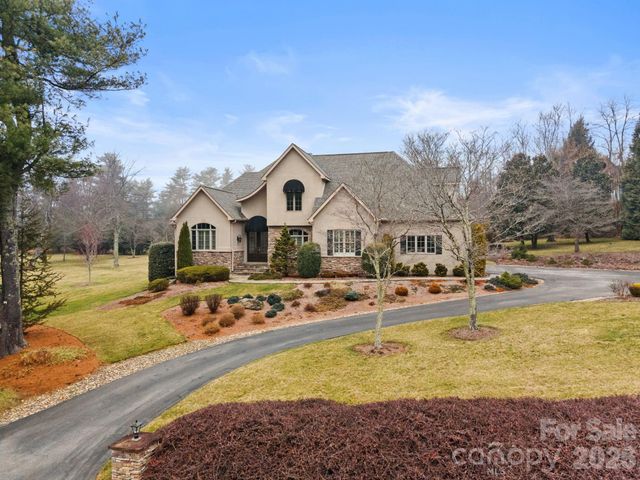 151 Founders Drive, Flat Rock, NC 28731