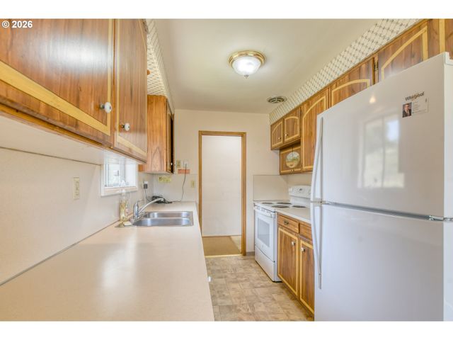 615 Sw ISAAC Ln, Pendleton, OR 97801