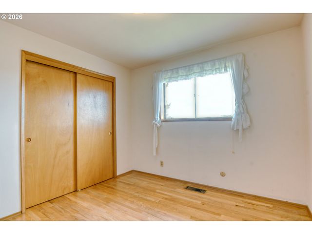 615 Sw ISAAC Ln, Pendleton, OR 97801