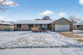 295 Vita Lane, Braidwood, IL 60408