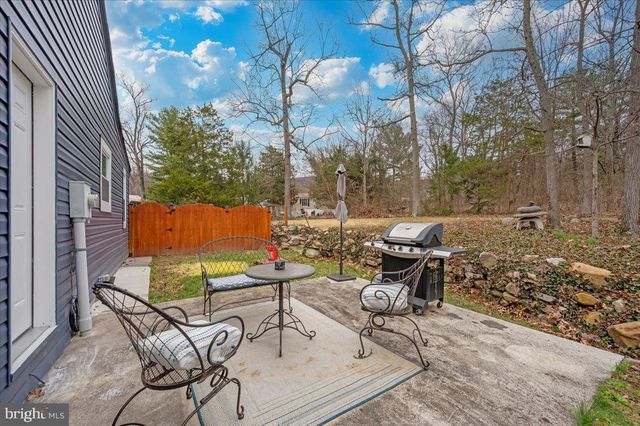 8807 CRYSTAL FALLS DR, Boonsboro, MD 21713