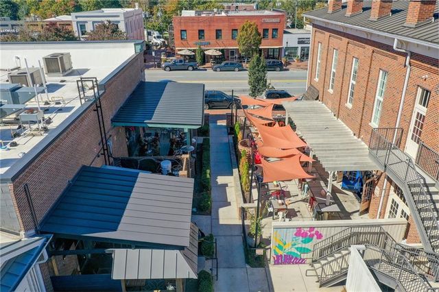 2627 Vintage Drive, Alpharetta, GA 30009