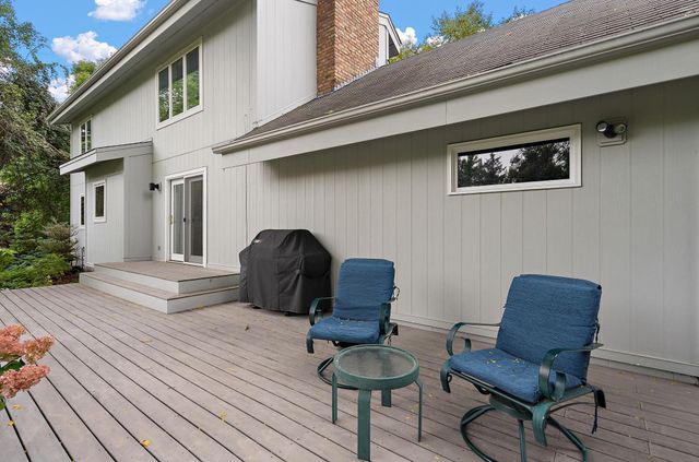 7303 Green Ridge Drive, Eden Prairie, MN 55346