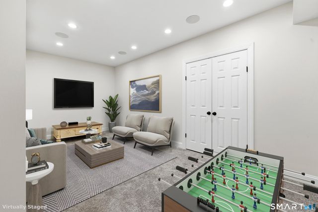 13 Mercy Street 13, Danbury, CT 06810