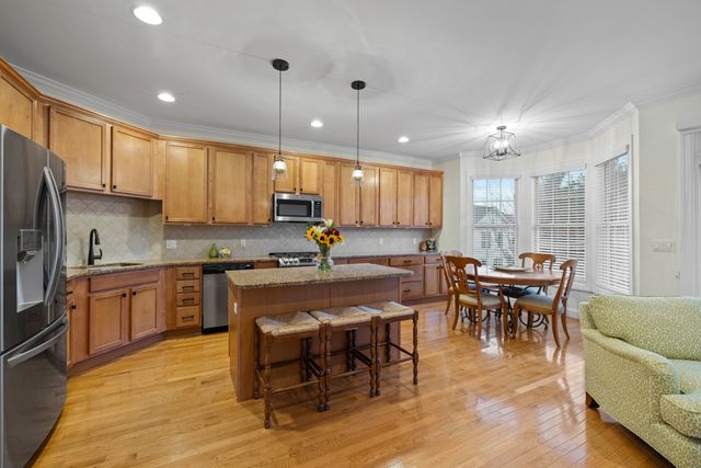 13 Mercy Street 13, Danbury, CT 06810