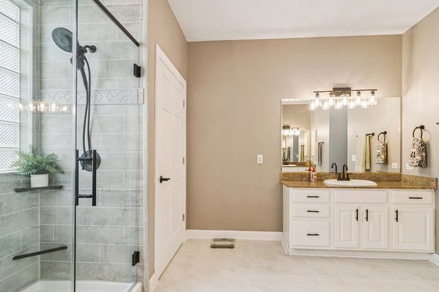 614 Birch Hollow Drive, Antioch, IL 60002