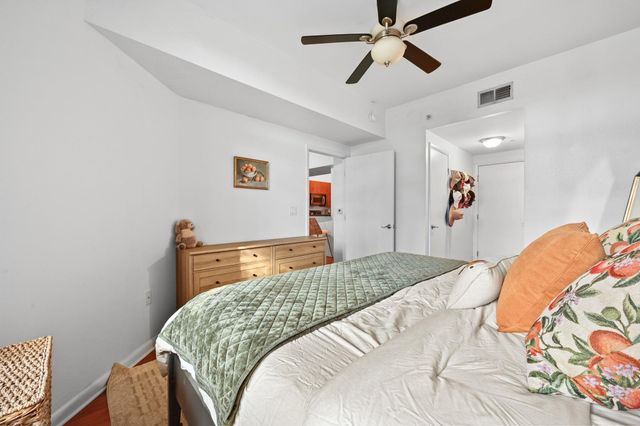 54 Rainey ST 416, Austin, TX 78701