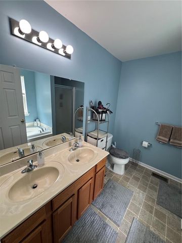 1081 Tudor Drive, Upper Macungie Twp, PA 18031