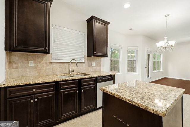 7720 Wrotham Circle, Atlanta, GA 30349