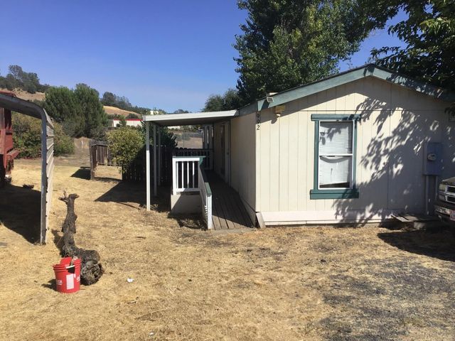 992 Iroquois Cir, Copperopolis, CA 95228