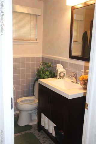 29160 Tessmer, Madison Heights, MI 48071
