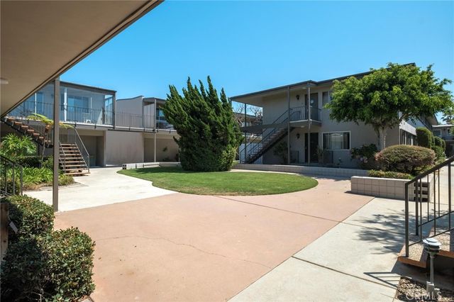 2940 W Carson Street 213, Torrance, CA 90503