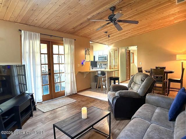 416 Orlov Road NW, Palm Bay, FL 32907