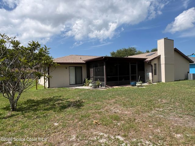 416 Orlov Road NW, Palm Bay, FL 32907