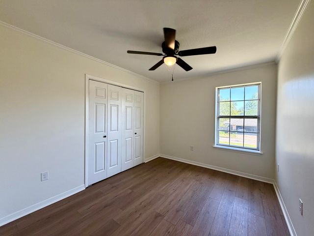 717 Berkshire Dr., Hattiesburg, MS 39402