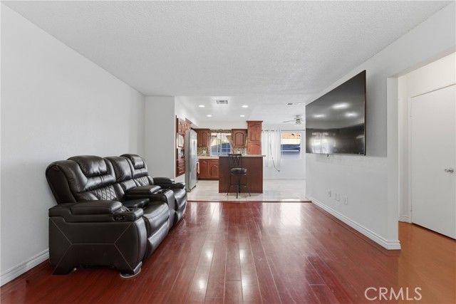 9200 Palm Street 6, Bellflower, CA 90706