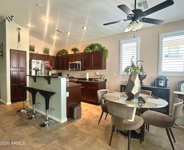 42635 N 43 Drive, New River, AZ 85087