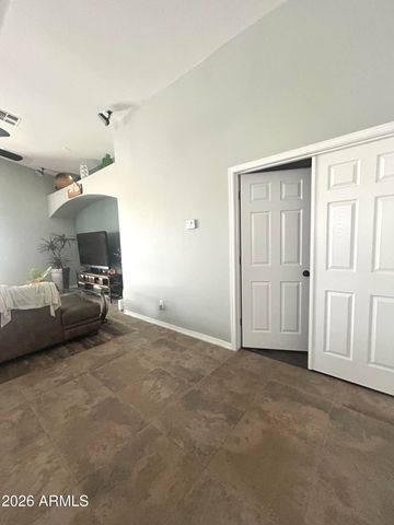 42635 N 43 Drive, New River, AZ 85087