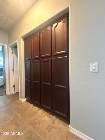 42635 N 43 Drive, New River, AZ 85087