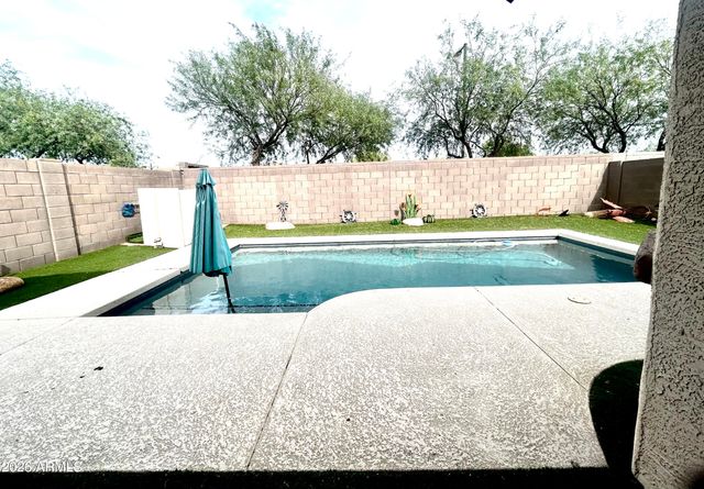 42635 N 43 Drive, New River, AZ 85087