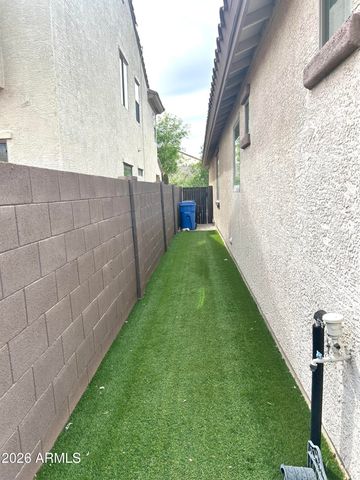 42635 N 43 Drive, New River, AZ 85087